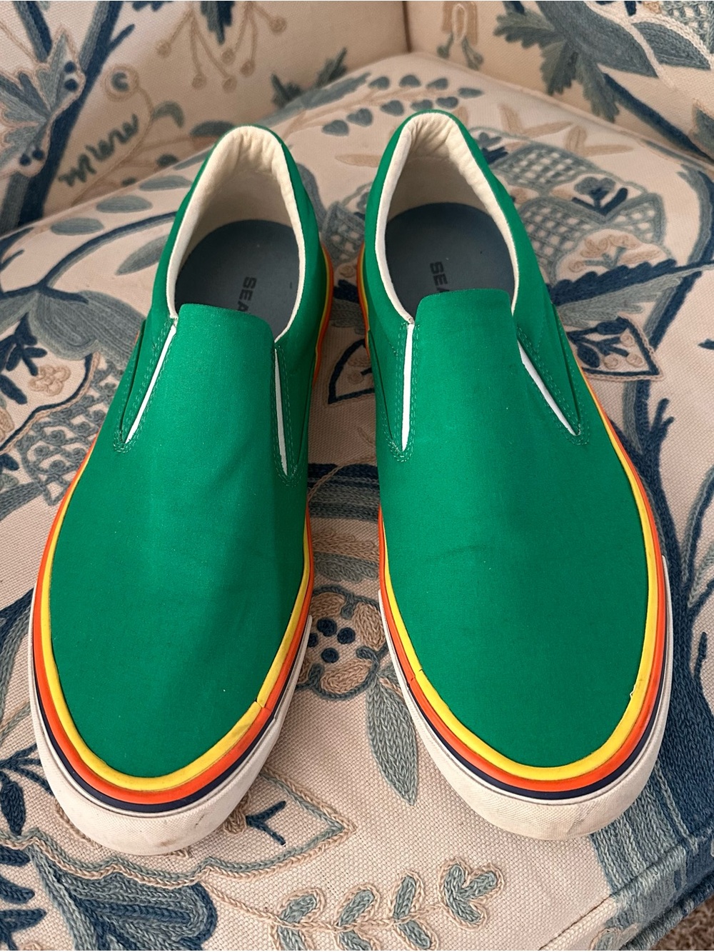 SeaVees Hawthorne Canvas Pride Slip On Sneakers.  Size 11.5